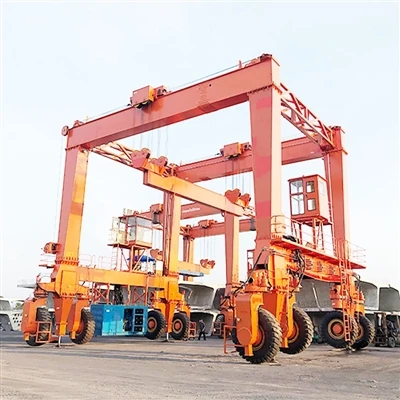 Apa itu Straddle Carrier?